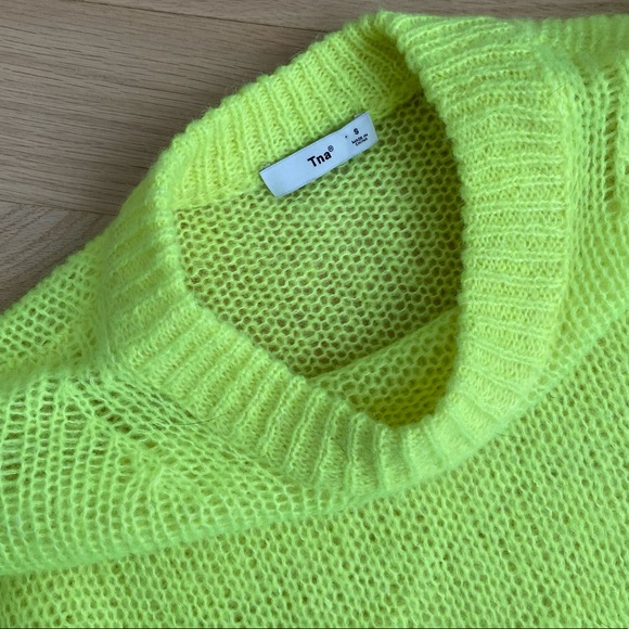 TNA | Cropped Knit Sweater | Neon Yellow | Size Small - Picture 8 of 10